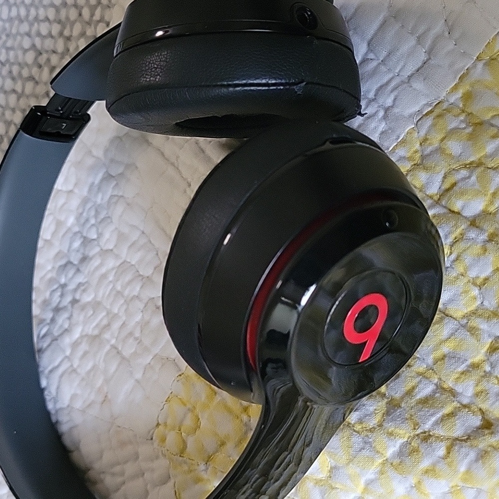 Dr Dre Beats headphones